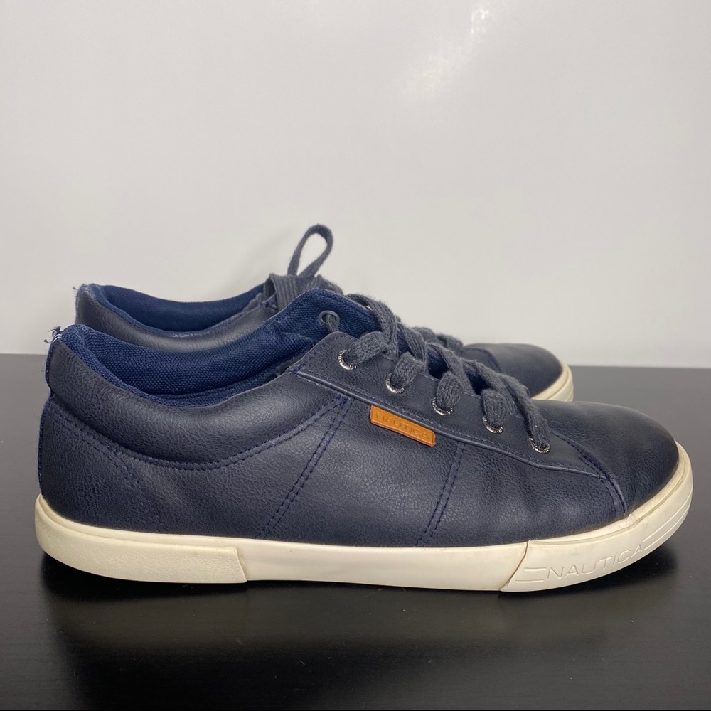 Nautica Men’s size 6 Copan Navy blue shoes
